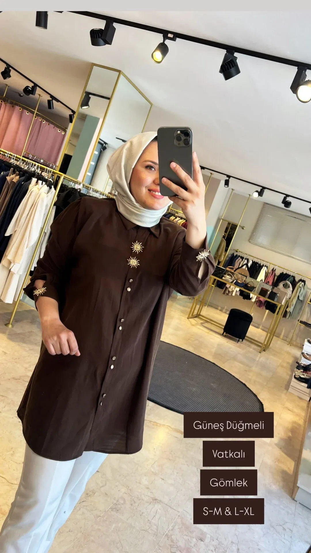 Vatkalı, Güneş Düğmeli Baya.çn Tensel Gömlek