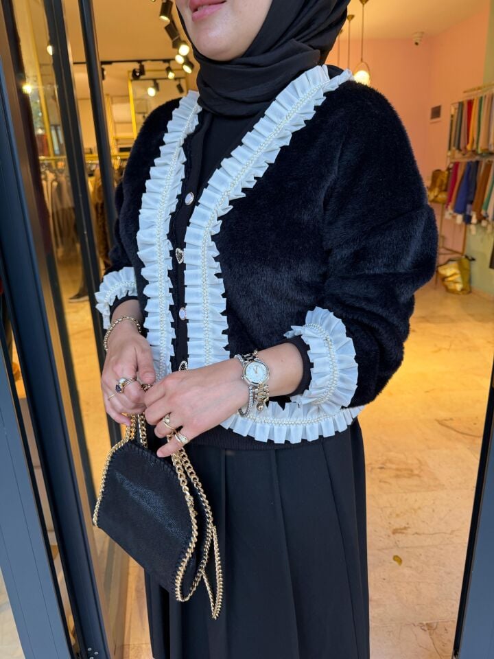 Fırfır Detaylı Angora Hırka