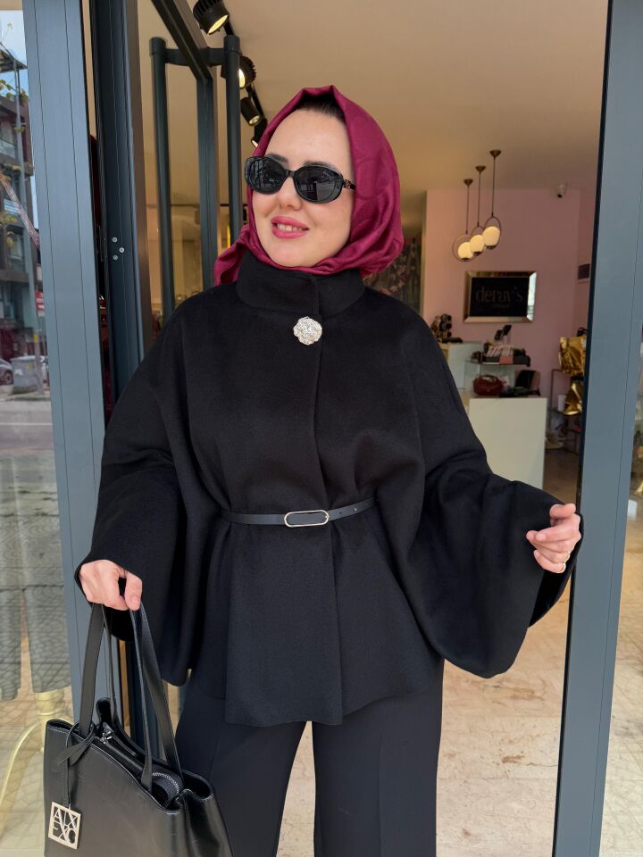 Siyah Kaşe Panço