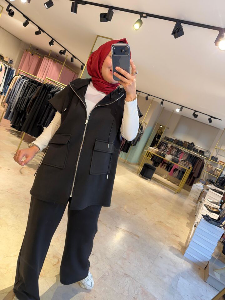 Modal Penye Yelekli Siyah Takım