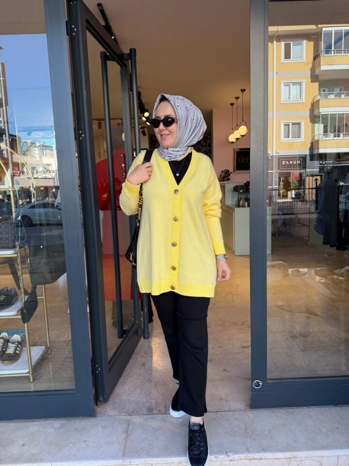Sarı Angora Hırka