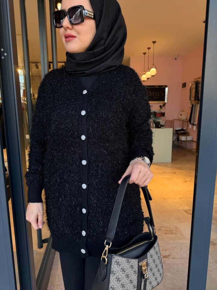 Sakalı Siyah Hırka