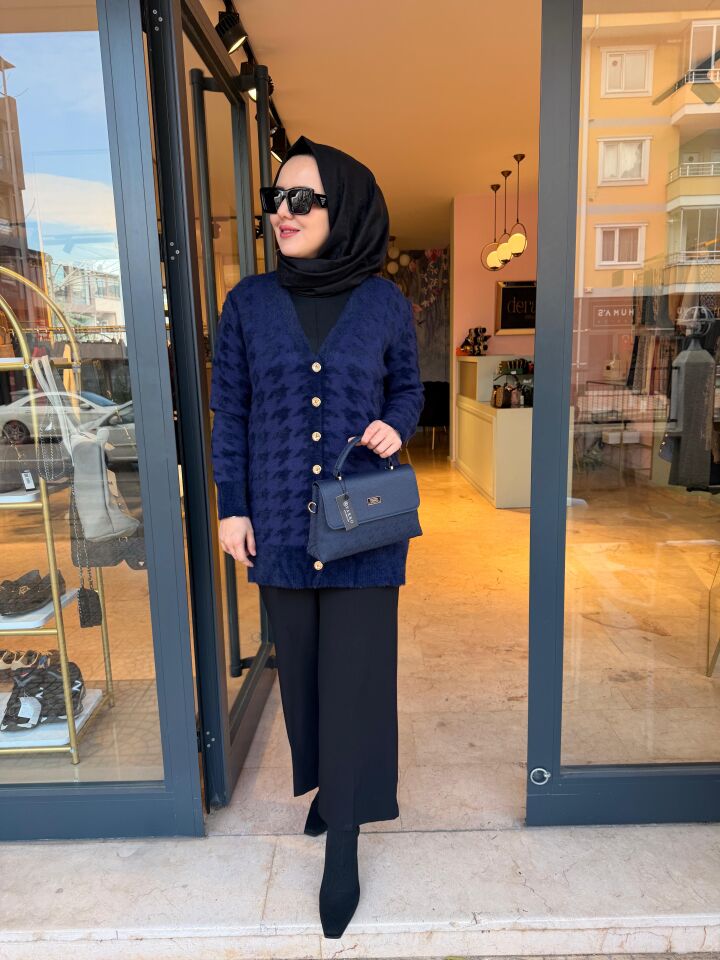 Kazayağı Desen Lacivert Angora Hırka