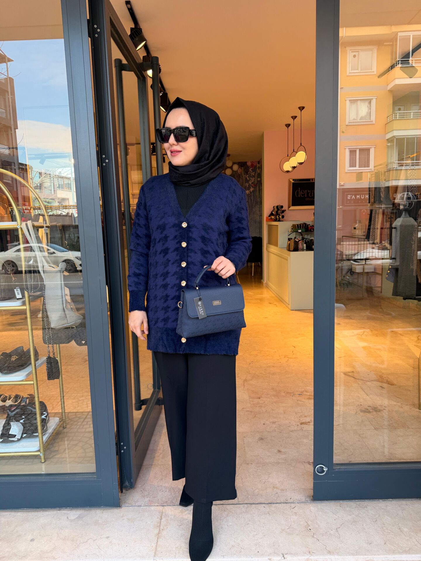 Kazayağı Desen Lacivert Angora Hırka