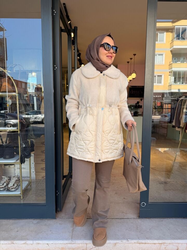 Angora Detaylı Krem Şişme Mont