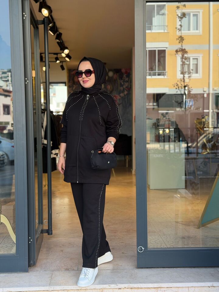 Zımba Detaylı Siyah Oysho Takım