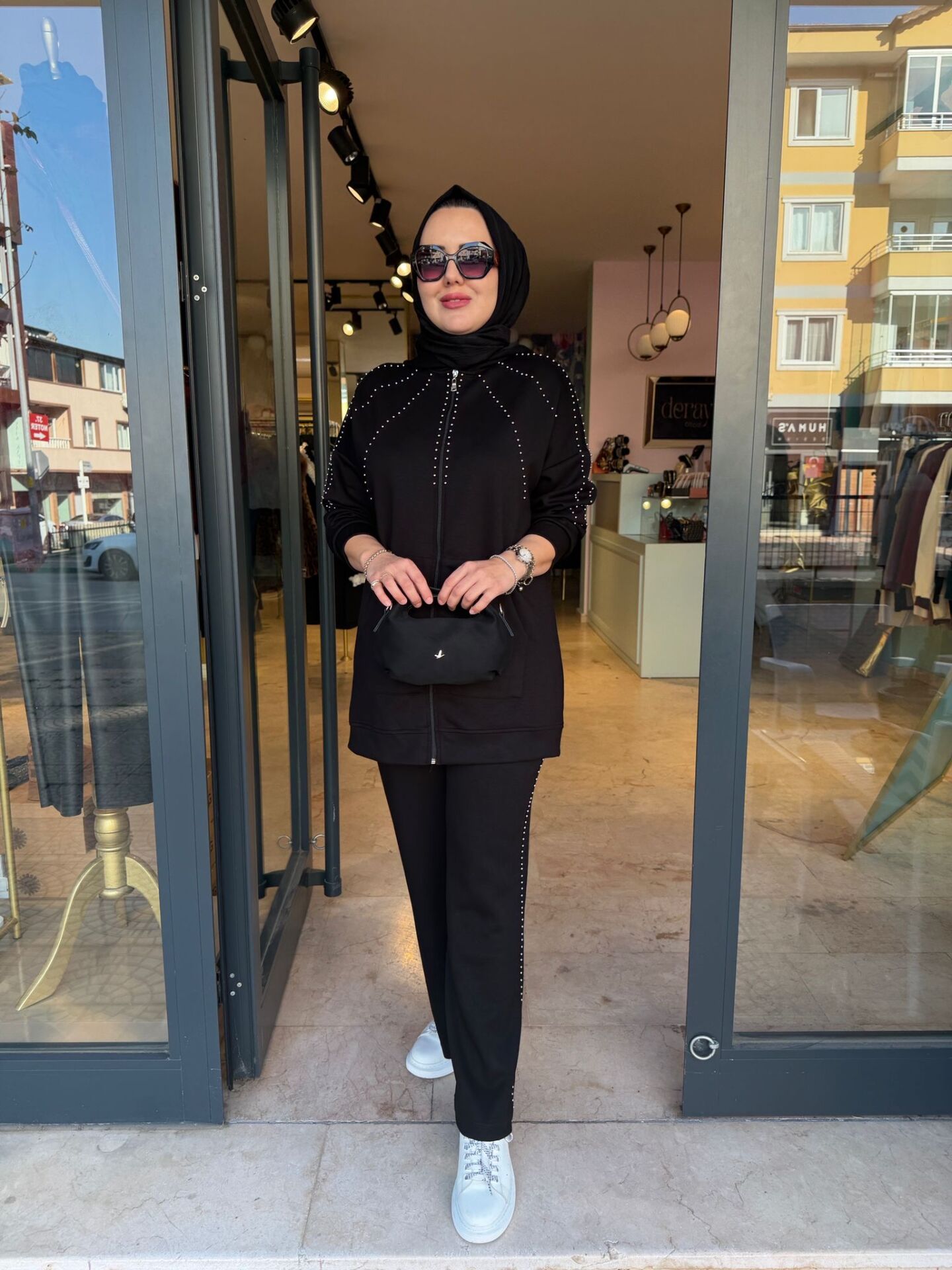 Zımba Detaylı Siyah Oysho Takım