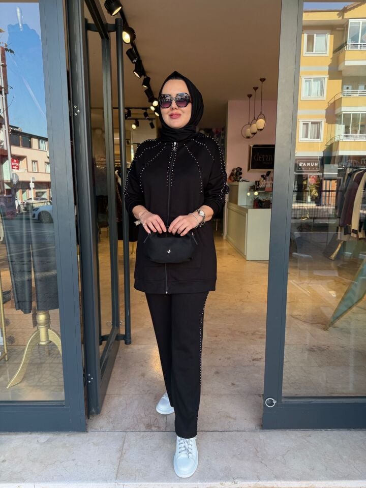 Zımba Detaylı Siyah Oysho Takım