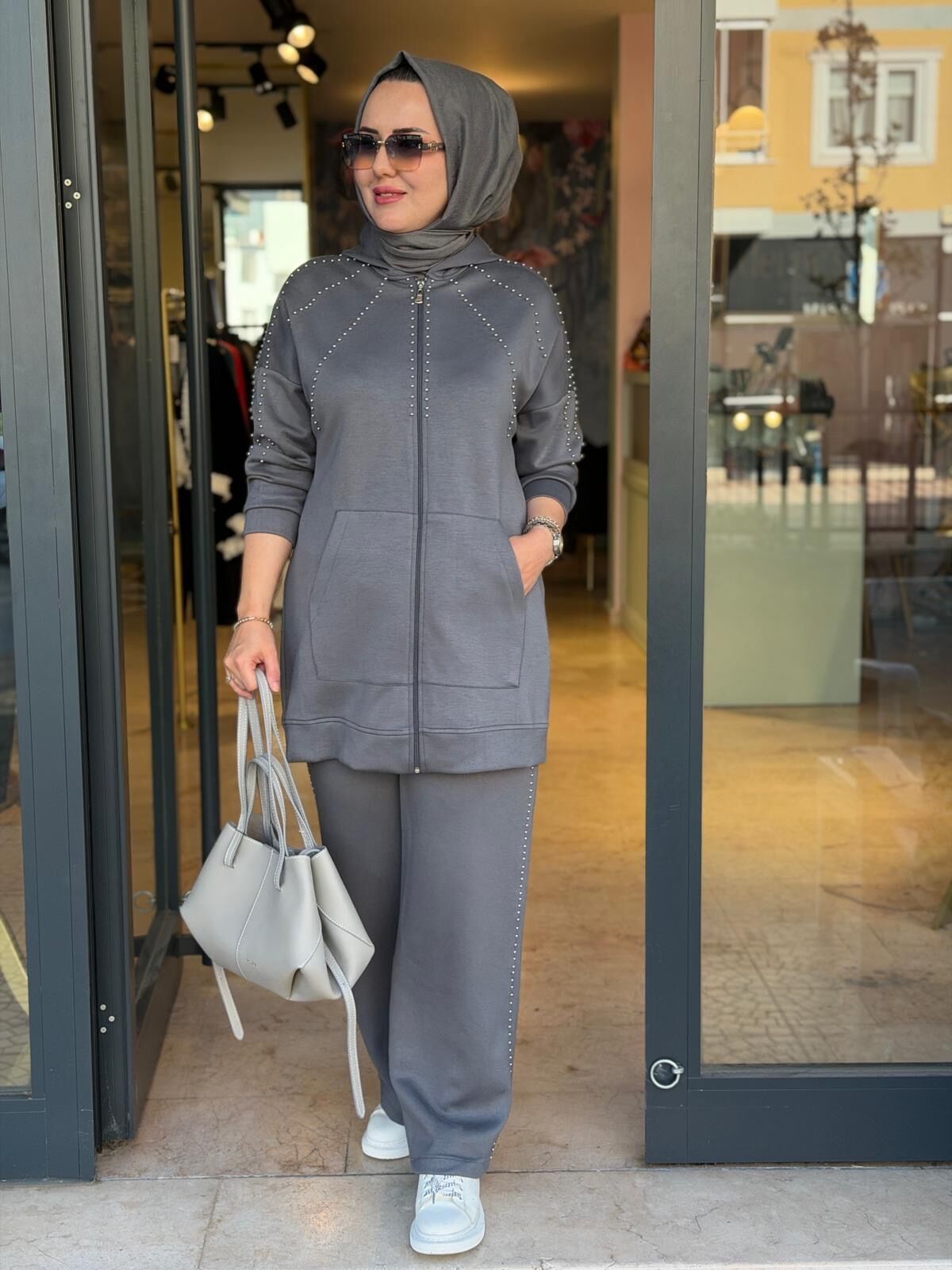 Zımba Detaylı Gri Oysho Takım