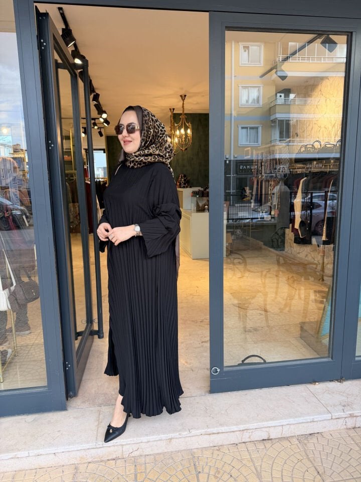 Piliseli Abaya Bayan Siyah